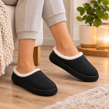 Lade das Bild in den Galerie-Viewer, FeelFree Slipper - ergonomische & rutschfeste Winterslipper