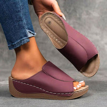 Lade das Bild in den Galerie-Viewer, VivaStep Sandalen - Ergonomische &amp; rutschfeste Sandalen zur Schmerzlinderung
